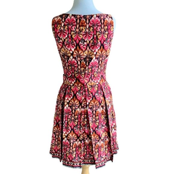 MUSE SLEEVELESS ZIP PLEATED BOTTOM 6 MULTI COLORED ABSTRACT PATTERN DRESS NWOT - Picture 12 of 14